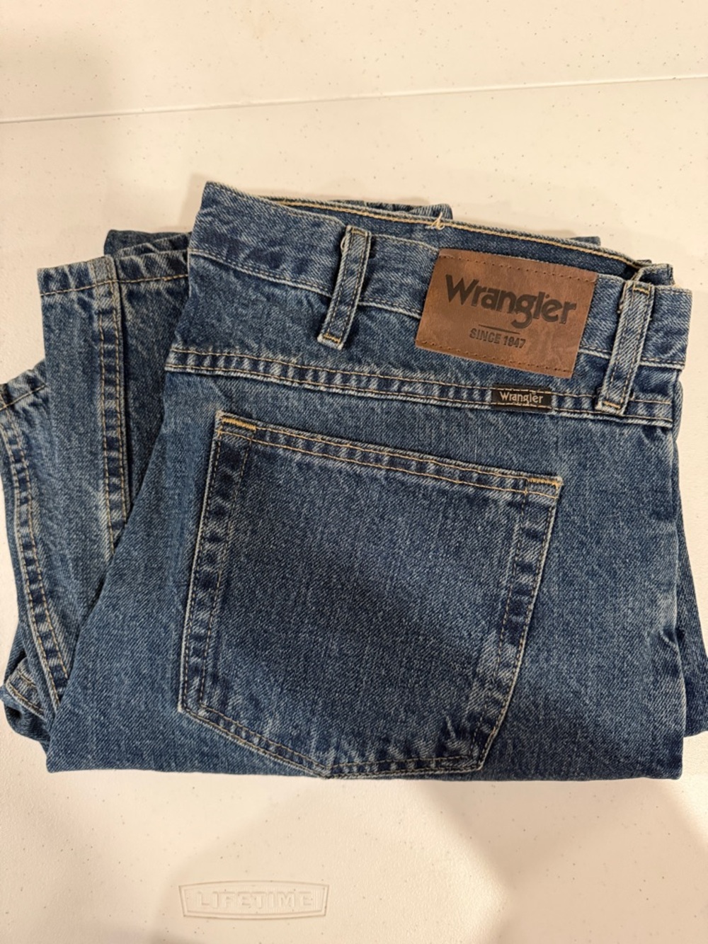 👖Wrangler Men's Blue Relaxed Denim Jeans 36x30